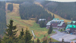 Panorama Jižní svahy, Hotel, Nástup