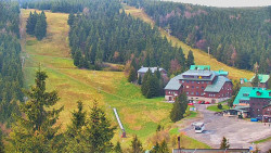 Panorama Jižní svahy, Hotel, Nástup