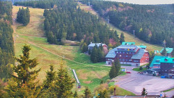 Panorama Jižní svahy, Hotel, Nástup
