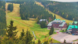 Panorama Jižní svahy, Hotel, Nástup