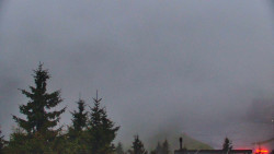 Panorama Jižní svahy, Hotel, Nástup