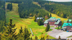 Panorama Jižní svahy, Hotel, Nástup
