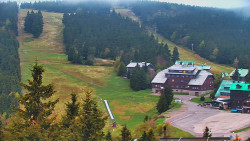Panorama Jižní svahy, Hotel, Nástup