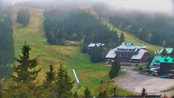 Panorama Jižní svahy, Hotel, Nástup