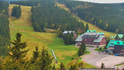 Panorama Jižní svahy, Hotel, Nástup