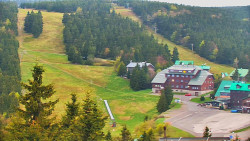 Panorama Jižní svahy, Hotel, Nástup