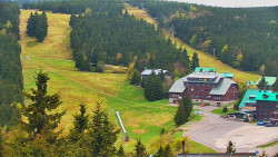 Panorama Jižní svahy, Hotel, Nástup