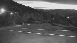 Panorama Jižní svahy, Hotel, Nástup