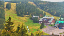 Panorama Jižní svahy, Hotel, Nástup
