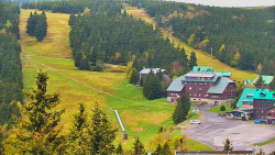 Panorama Jižní svahy, Hotel, Nástup
