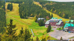 Panorama Jižní svahy, Hotel, Nástup