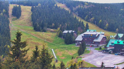 Panorama Jižní svahy, Hotel, Nástup