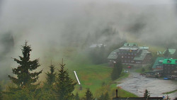 Panorama Jižní svahy, Hotel, Nástup
