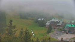 Panorama Jižní svahy, Hotel, Nástup