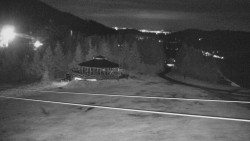 Panorama Jižní svahy, Hotel, Nástup