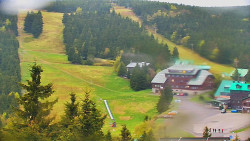 Panorama Jižní svahy, Hotel, Nástup