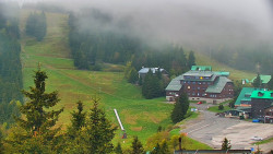 Panorama Jižní svahy, Hotel, Nástup