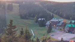 Panorama Jižní svahy, Hotel, Nástup