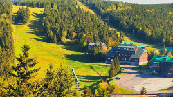 Panorama Jižní svahy, Hotel, Nástup