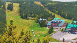 Panorama Jižní svahy, Hotel, Nástup