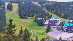 Panorama Jižní svahy, Hotel, Nástup