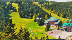 Panorama Jižní svahy, Hotel, Nástup