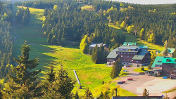 Panorama Jižní svahy, Hotel, Nástup