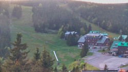 Panorama Jižní svahy, Hotel, Nástup