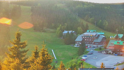 Panorama Jižní svahy, Hotel, Nástup