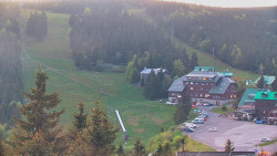 Panorama Jižní svahy, Hotel, Nástup