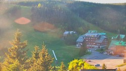 Panorama Jižní svahy, Hotel, Nástup