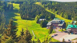 Panorama Jižní svahy, Hotel, Nástup