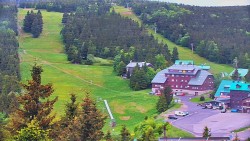 Panorama Jižní svahy, Hotel, Nástup