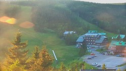 Panorama Jižní svahy, Hotel, Nástup