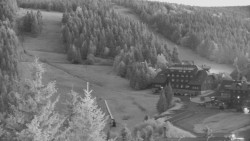 Panorama Jižní svahy, Hotel, Nástup