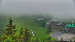 Panorama Jižní svahy, Hotel, Nástup