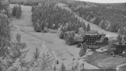 Panorama Jižní svahy, Hotel, Nástup