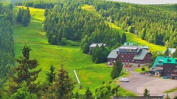 Panorama Jižní svahy, Hotel, Nástup