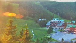 Panorama Jižní svahy, Hotel, Nástup "Žlutá"