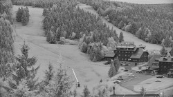 Panorama Jižní svahy, Hotel, Nástup "Žlutá"
