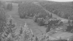 Panorama Jižní svahy, Hotel, Nástup "Žlutá"