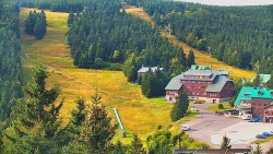 Panorama Jižní svahy, Hotel, Nástup "Žlutá"