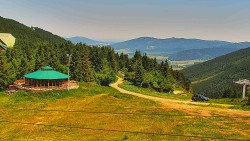 Restaurace "deštník" - dojezd žlutá sjezdovka