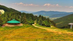 Restaurace "deštník" - dojezd žlutá sjezdovka