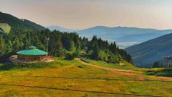 Restaurace "deštník" - dojezd žlutá sjezdovka