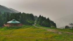 Restaurace "deštník" - dojezd žlutá sjezdovka