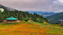 Restaurace "deštník" - dojezd žlutá sjezdovka