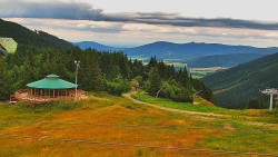 Restaurace "deštník" - dojezd žlutá sjezdovka