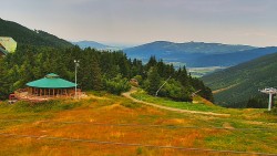 Restaurace "deštník" - dojezd žlutá sjezdovka