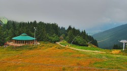 Restaurace "deštník" - dojezd žlutá sjezdovka